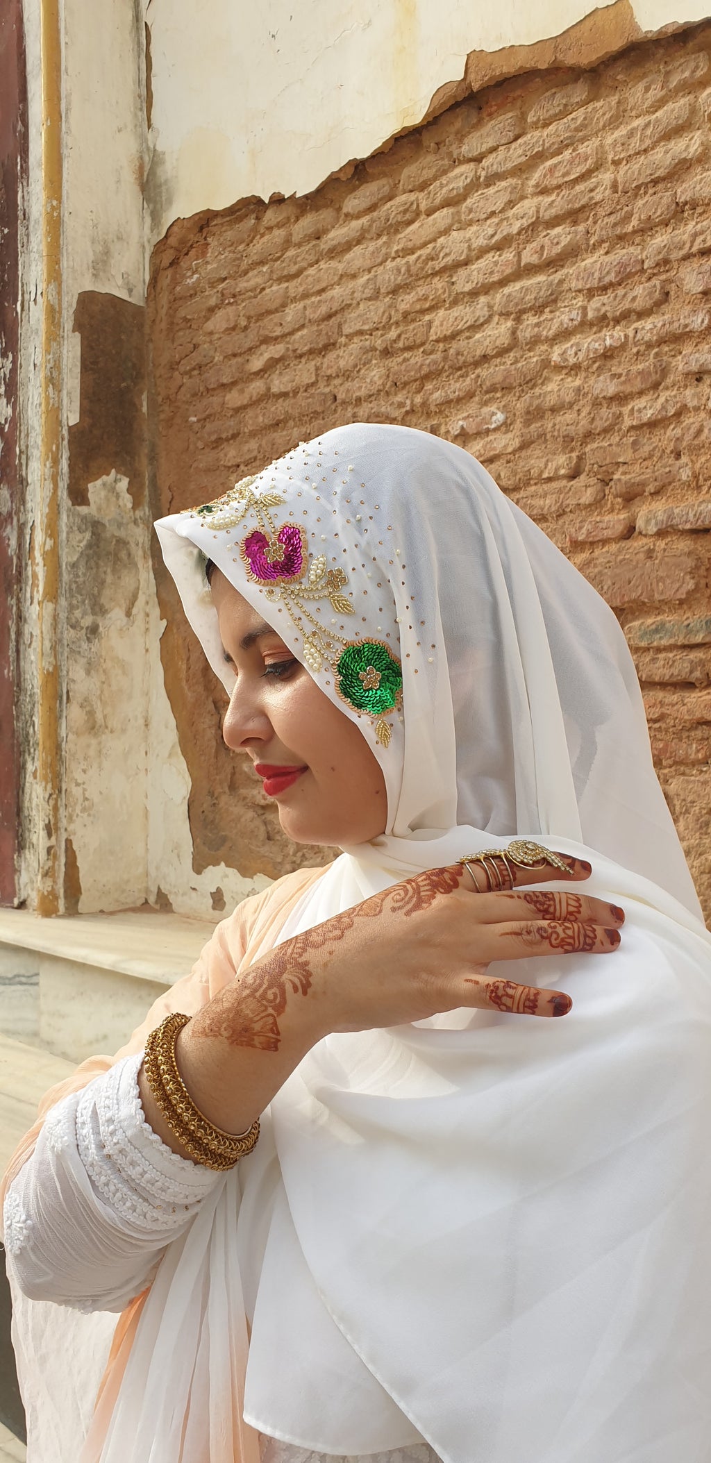 Luxury Ivory Hand Embellished Georgette Hijab | Tawazau
